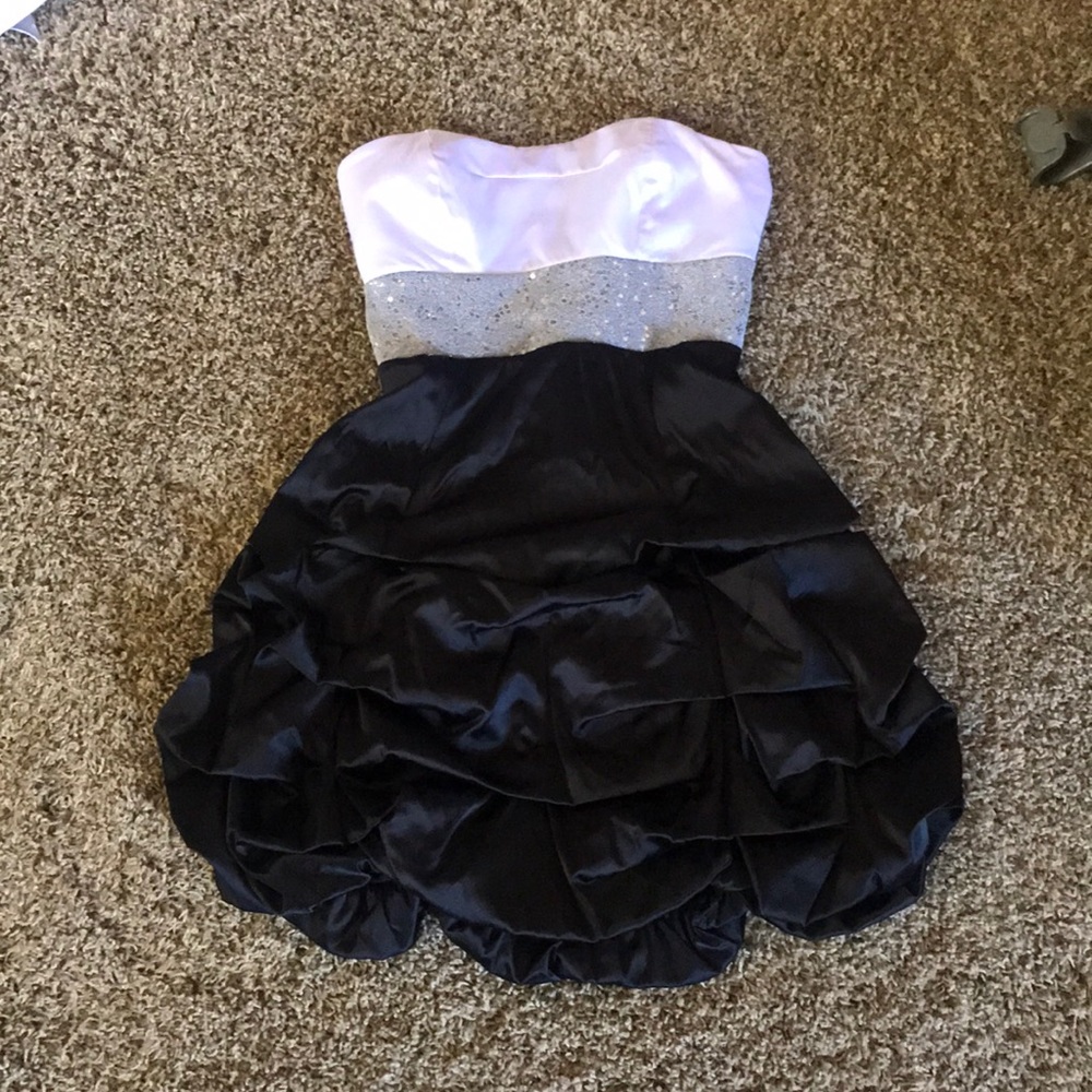 Mini dress